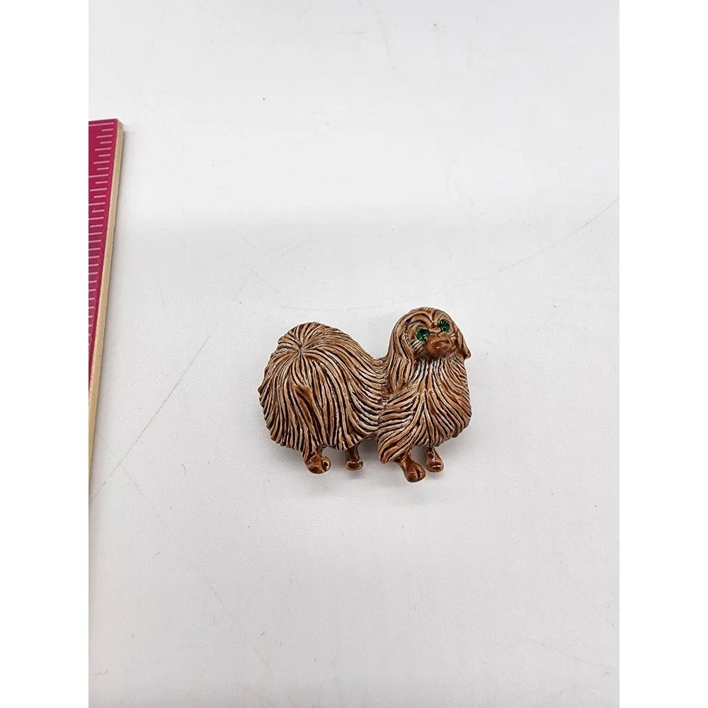 Vintage Pekingese Dog Brooch Green Rhinestone Eyes Gold Tone Canine Pin